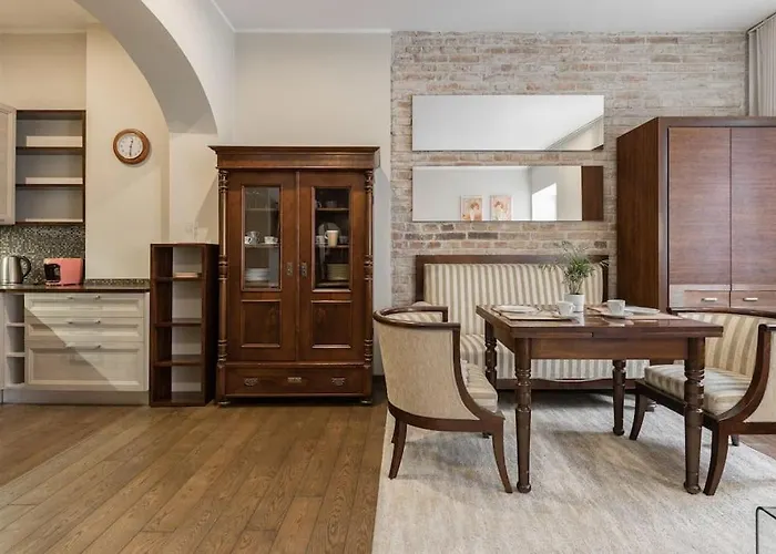 Spacious And Quiet In The Centre Апартаменти *