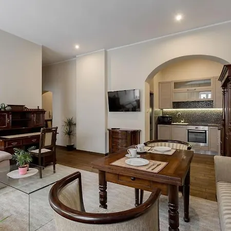 Spacious And Quiet In The Centre *