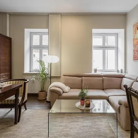 Spacious And Quiet In The Centre Lejlighed