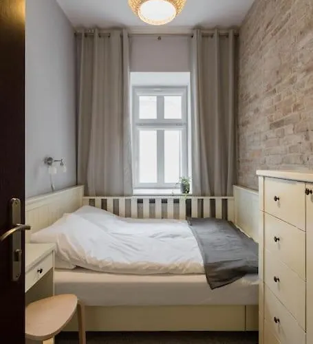 Spacious And Quiet In The Centre Poznań