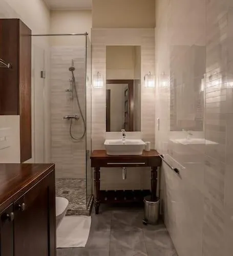 Spacious And Quiet In The Centre